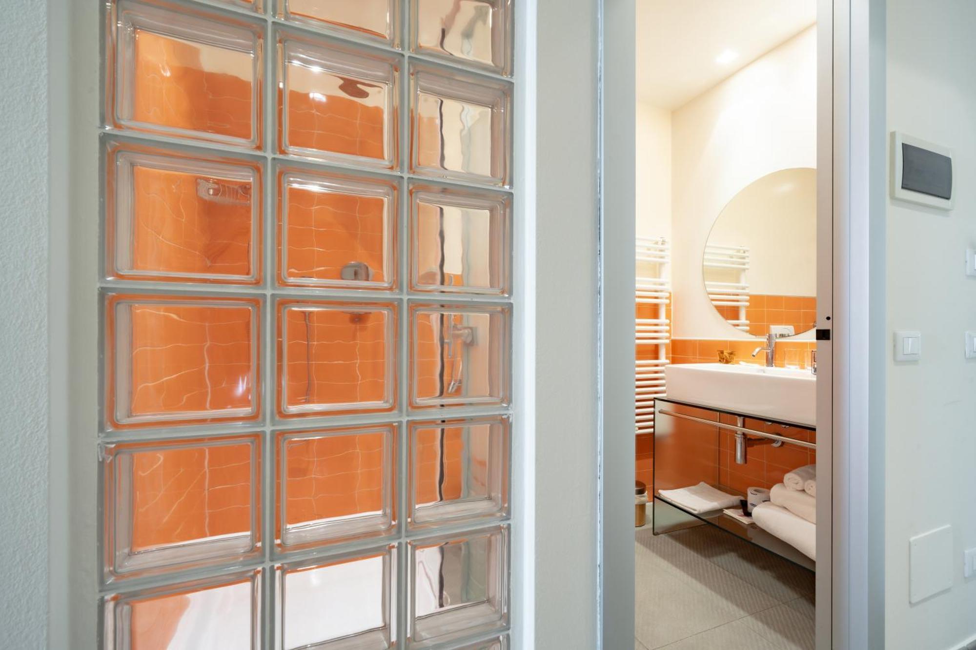 Avenue Boutique Hotel Como Phòng bức ảnh