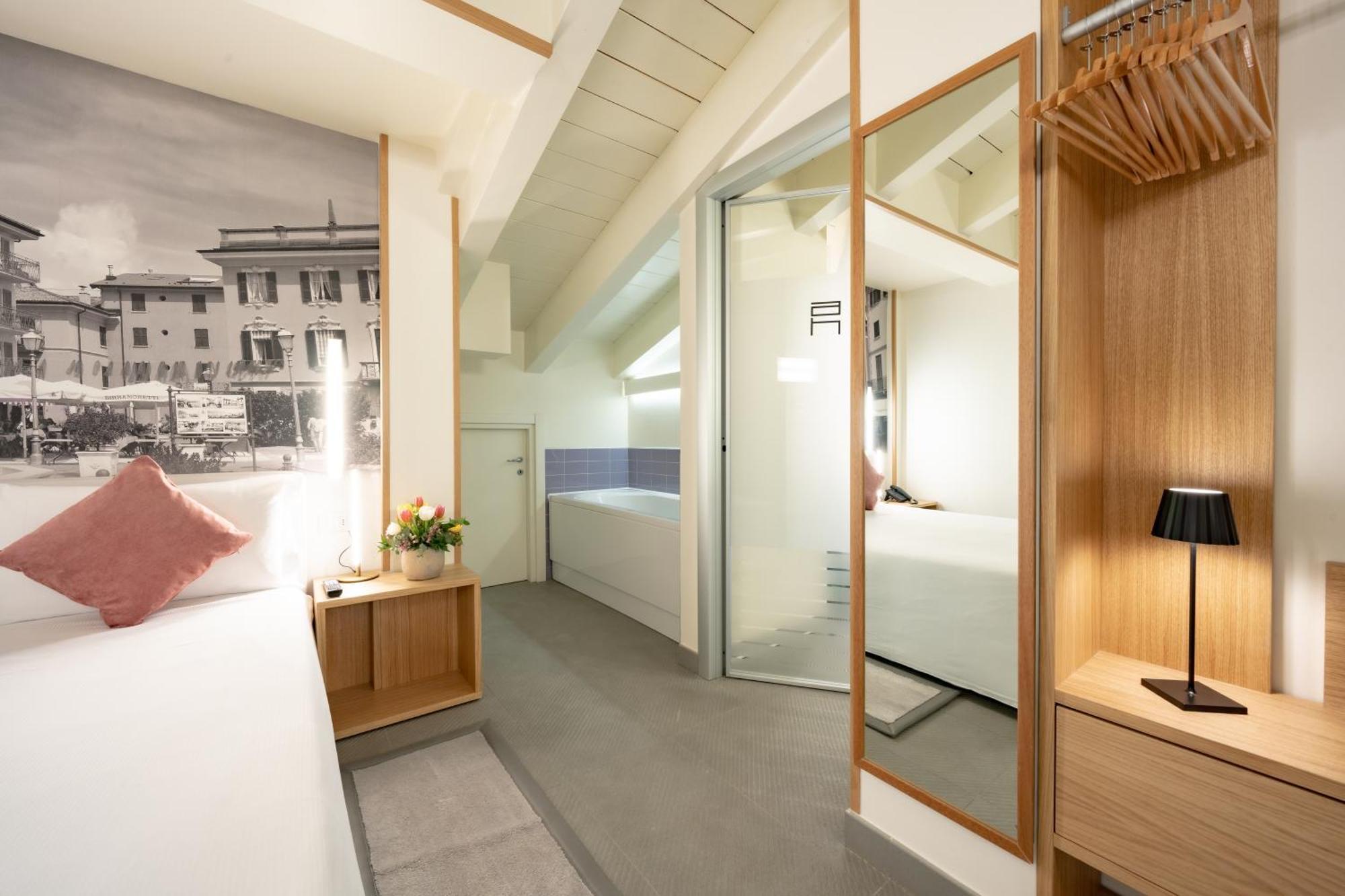 Avenue Boutique Hotel Como Phòng bức ảnh